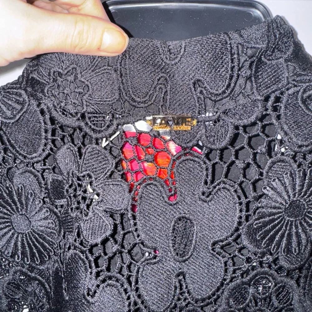 La Vie Style House 3D Signature Caftan - Picture 3 of 5